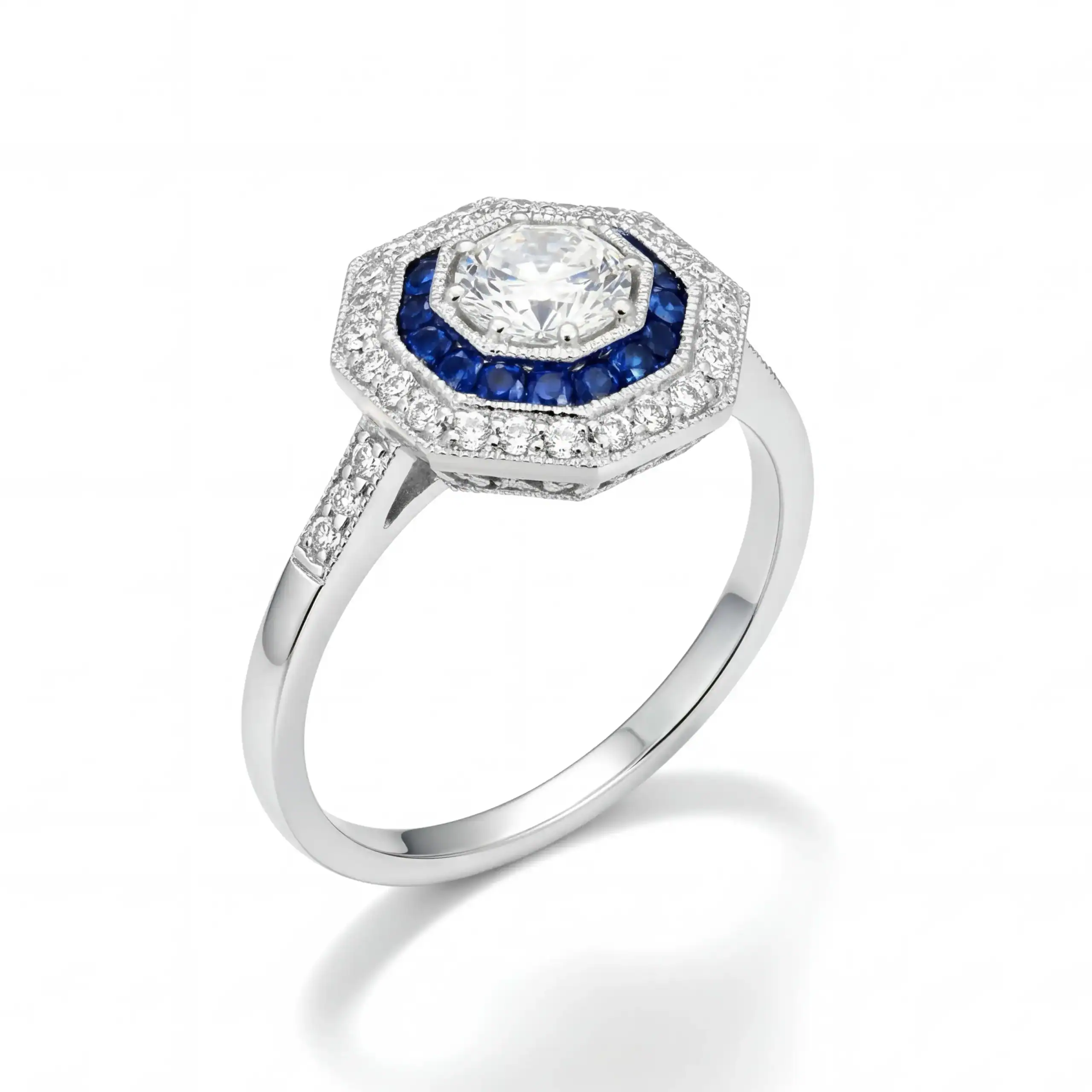 טבעת ארט-דקו עם ספירים ויהלומים