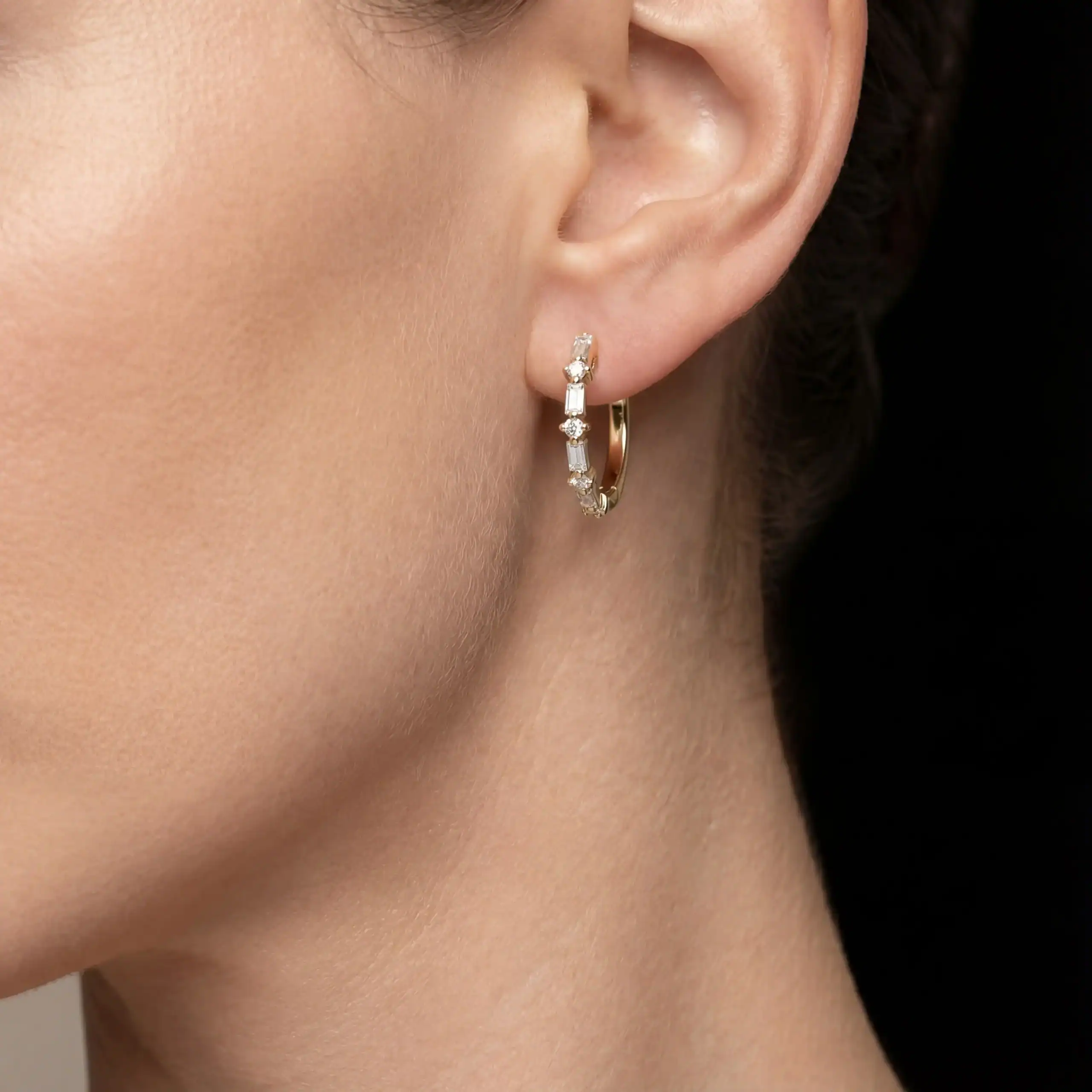 עגילי חישוק בגטים ועגולות